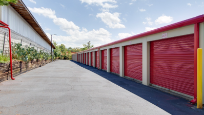 10 Federal Self Storage 3 was a Self-Storage real estate investment opportunity offered on the CrowdStreet MArketplace
