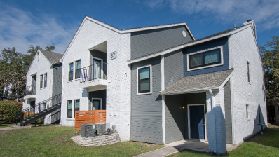 Apex Apartments, a Multifamily real estate investment opportunity in San Antonio, TX listed on the CrowdStreet Marketplace.