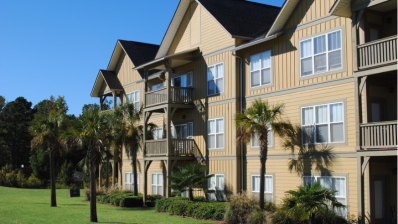 Paces at the Estates, a Multifamily real estate investment opportunity in Opelika, AL listed on the CrowdStreet Marketplace.