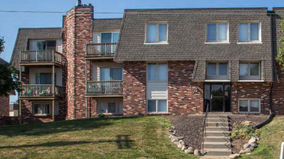 Fireside Village Apartments, a Multifamily real estate investment opportunity in Ralston, NE listed on the CrowdStreet Marketplace.