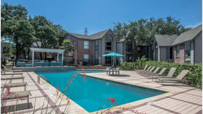 The Hill at Woodway Apartments, a Multifamily real estate investment opportunity in San Antonio, TX listed on the CrowdStreet Marketplace.