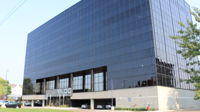 The BLOC was a Office real estate investment opportunity offered on the CrowdStreet MArketplace