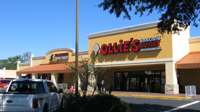 Ridgecrest Plaza, a Retail real estate investment opportunity in Orange Park, FL listed on the CrowdStreet Marketplace.