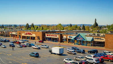 Village East Shopping Center was a Retail real estate investment opportunity offered on the CrowdStreet MArketplace