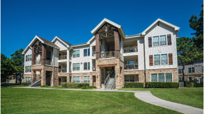 Villas at Valley Ranch was a Multifamily real estate investment opportunity offered on the CrowdStreet MArketplace