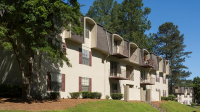 Rainbow Forest Apartment Homes, a Multifamily real estate investment opportunity in Decatur, GA listed on the CrowdStreet Marketplace.